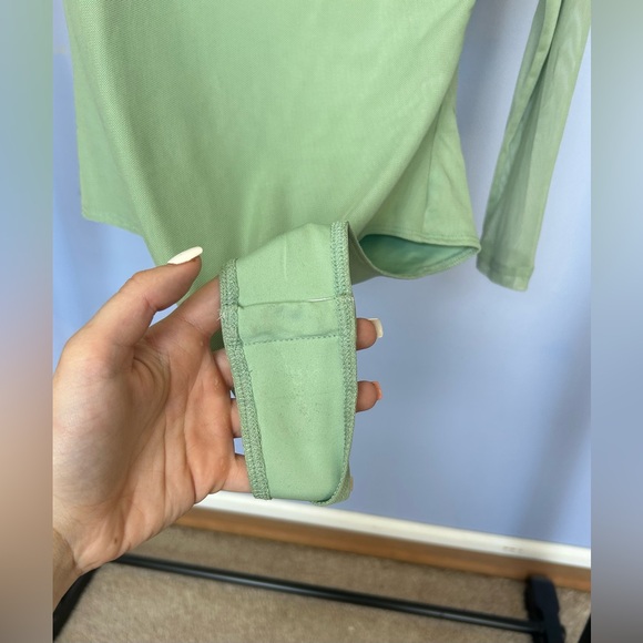 NWT Princess Polly Doza Off The Shoulder Bodysuit Green - Picture 12 of 14